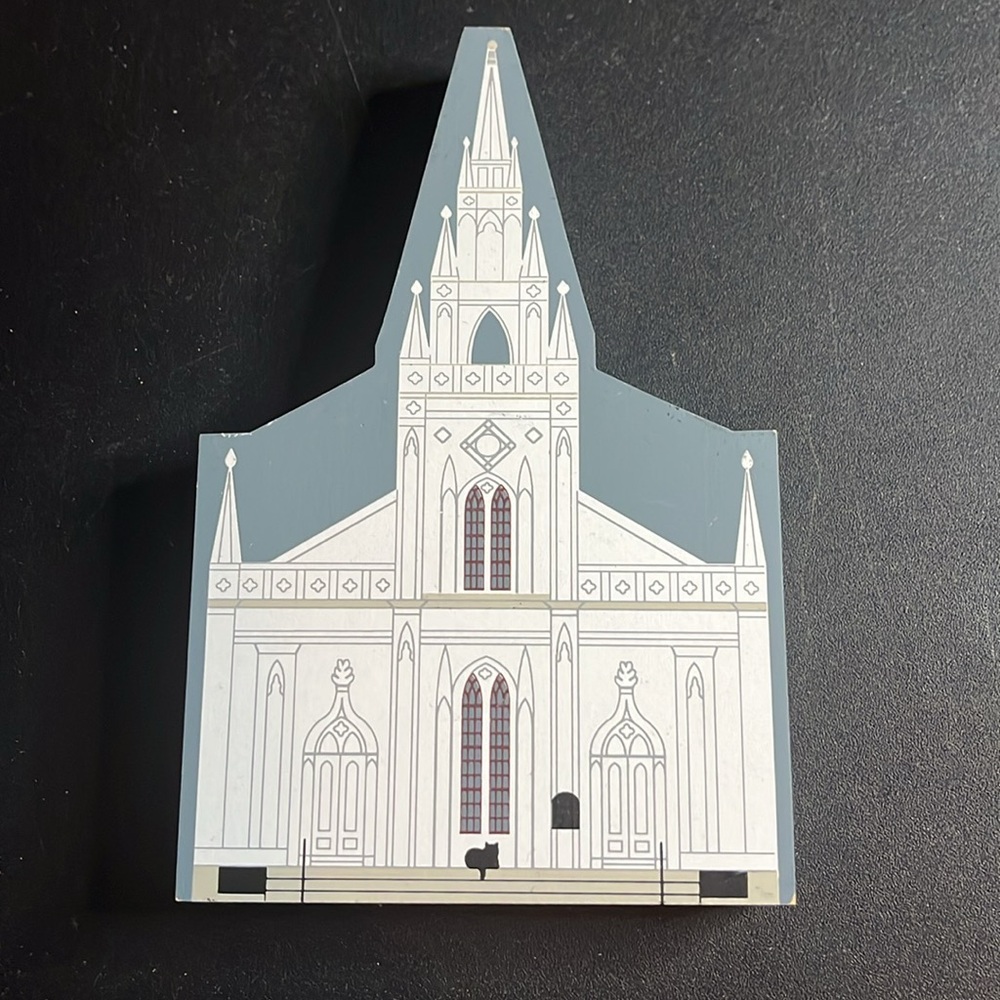 CATS MEOW 1996 Winter Street Church Bath Maine Shelf Sitter